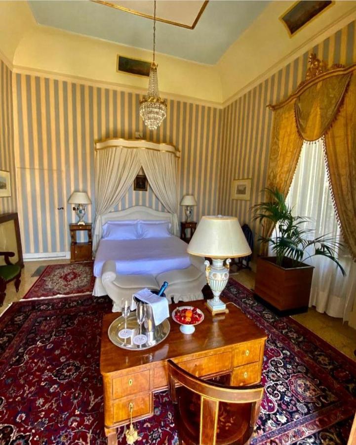 Palazzo Cherubini-Pools & Wellness Rossano Extérieur photo