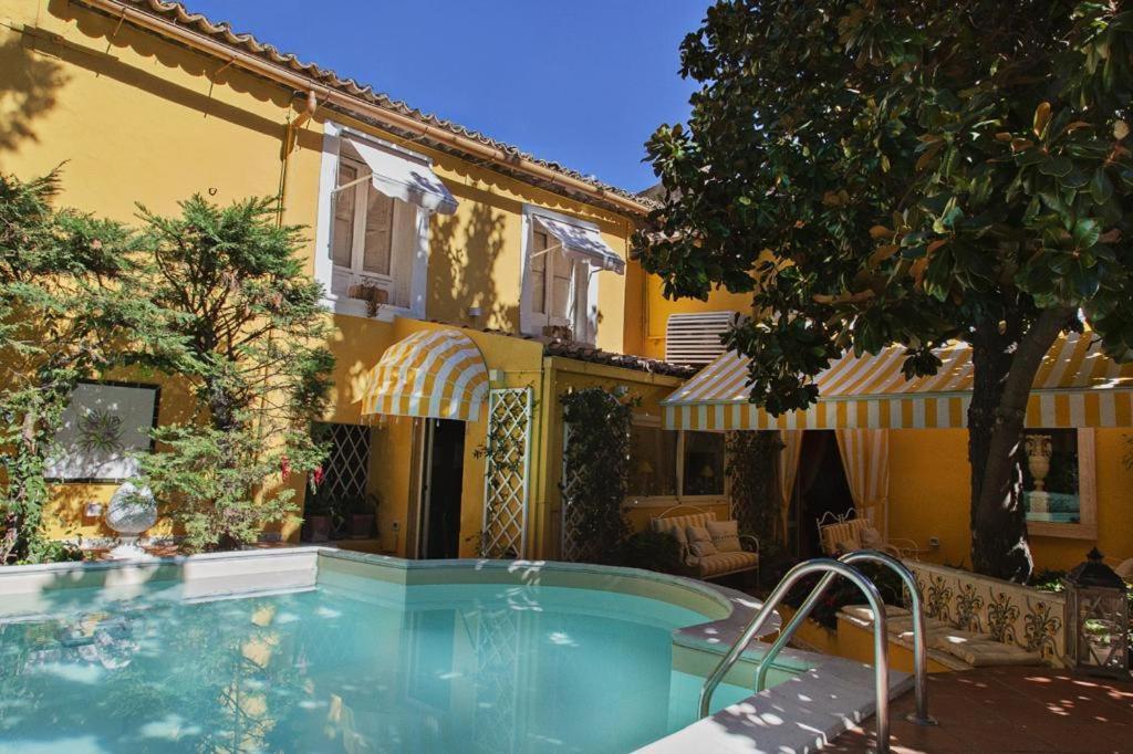 Palazzo Cherubini-Pools & Wellness Rossano Extérieur photo