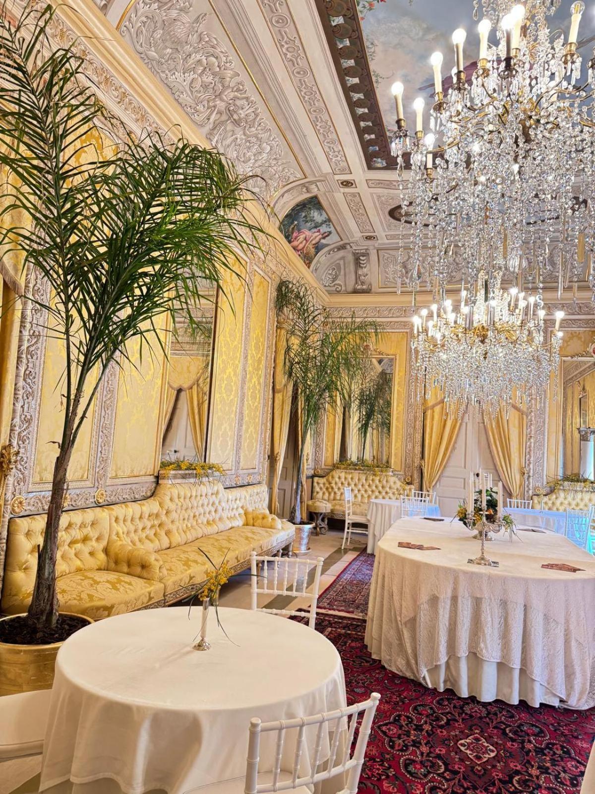 Palazzo Cherubini-Pools & Wellness Rossano Extérieur photo